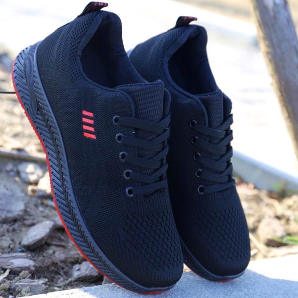 Men's Soft Sole Sports  Wear Resistant Non-Slip Cloth Shoes - Image 3