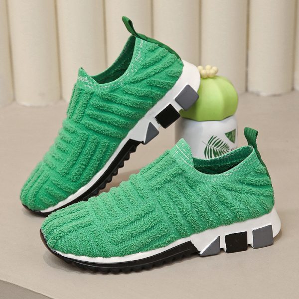 Women's Mesh Breathable Solid Color Casual Shoes - Image 5