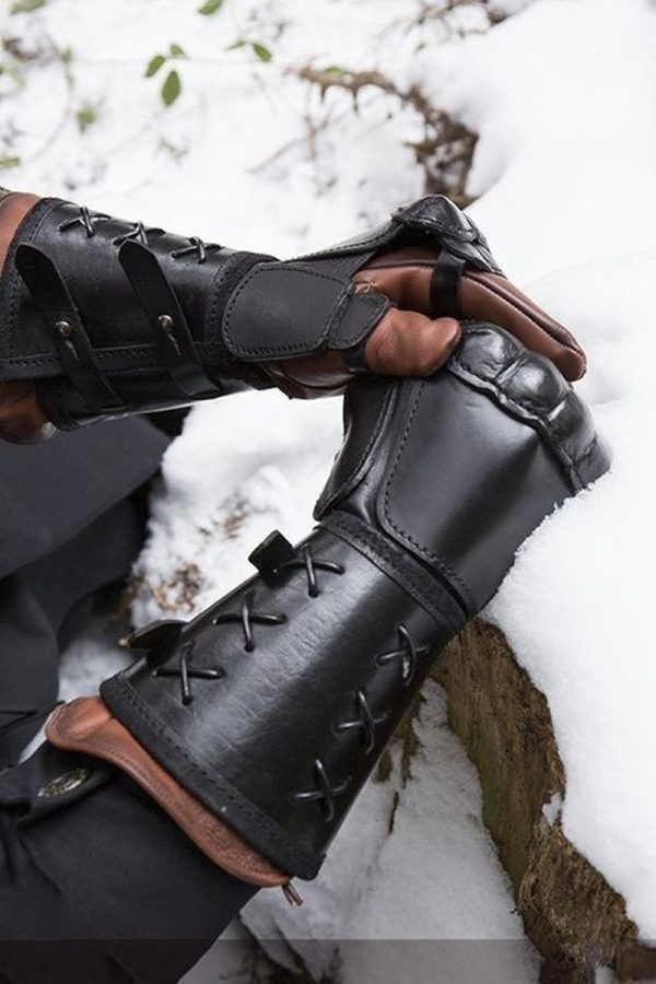 Medieval Steampunk Men's Arm Guard Boxing Gloves Retro Gauntlets - Image 3