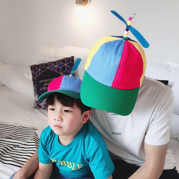 Propeller spinning bamboo dragonfly hat - Image 7