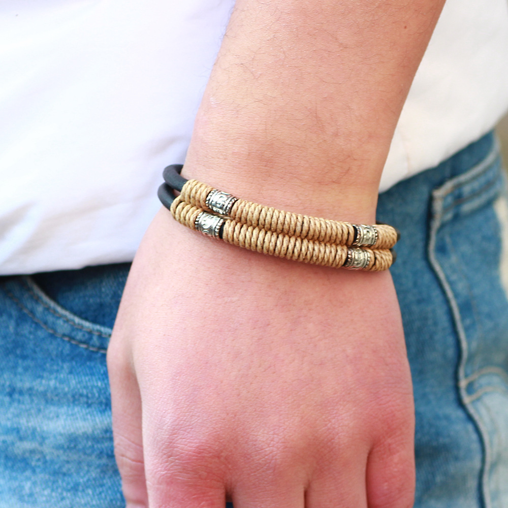 Stunning Multi-Layer Leaf Glass Beaded Bracelet for Fashion-Forward Women