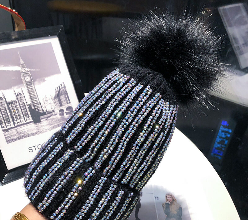 Women's Diamond Knitted Hat | Velvet-Lined Winter Beanie 7 velvet lined knitted hat