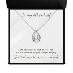 Padlock necklace key necklace