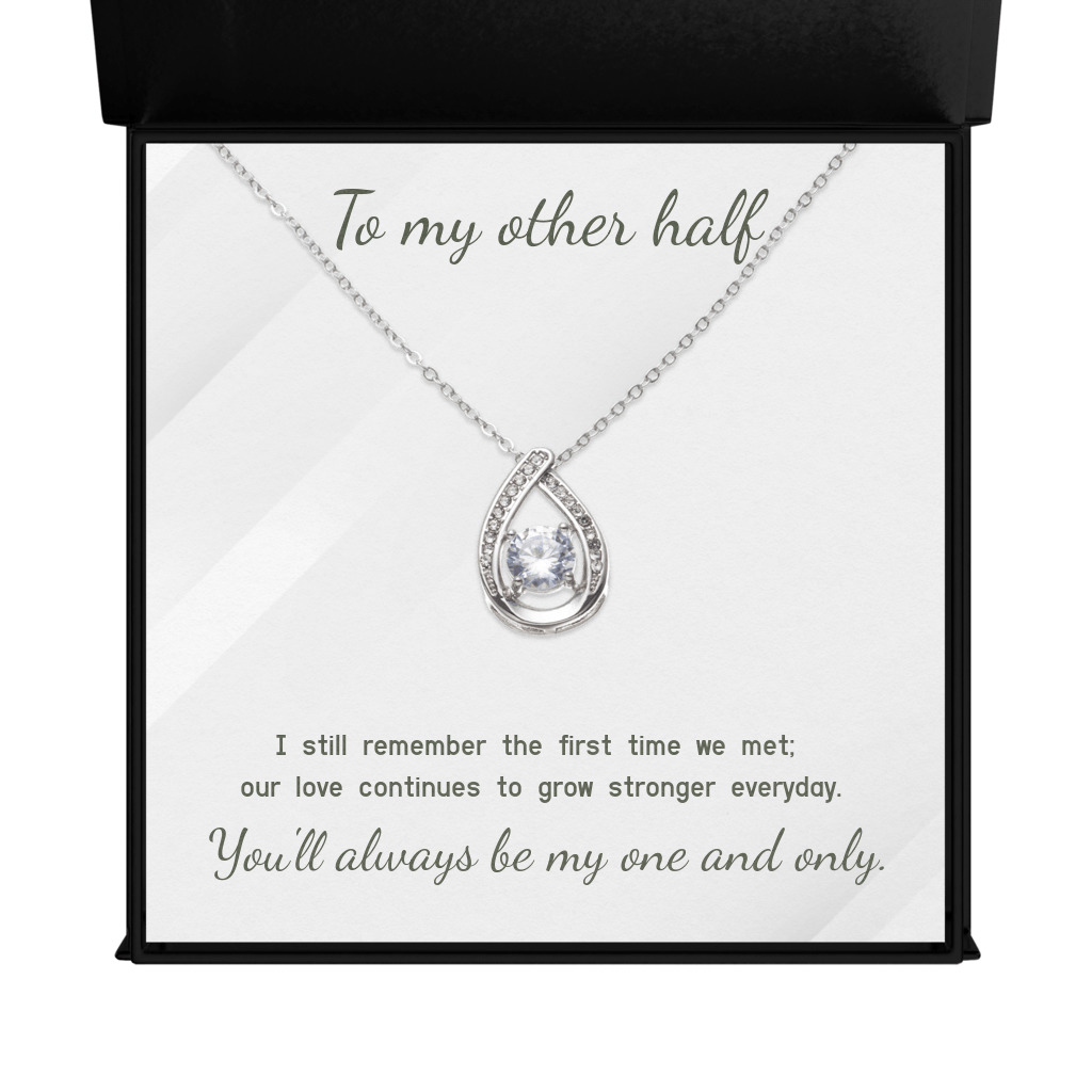 Padlock necklace key necklace