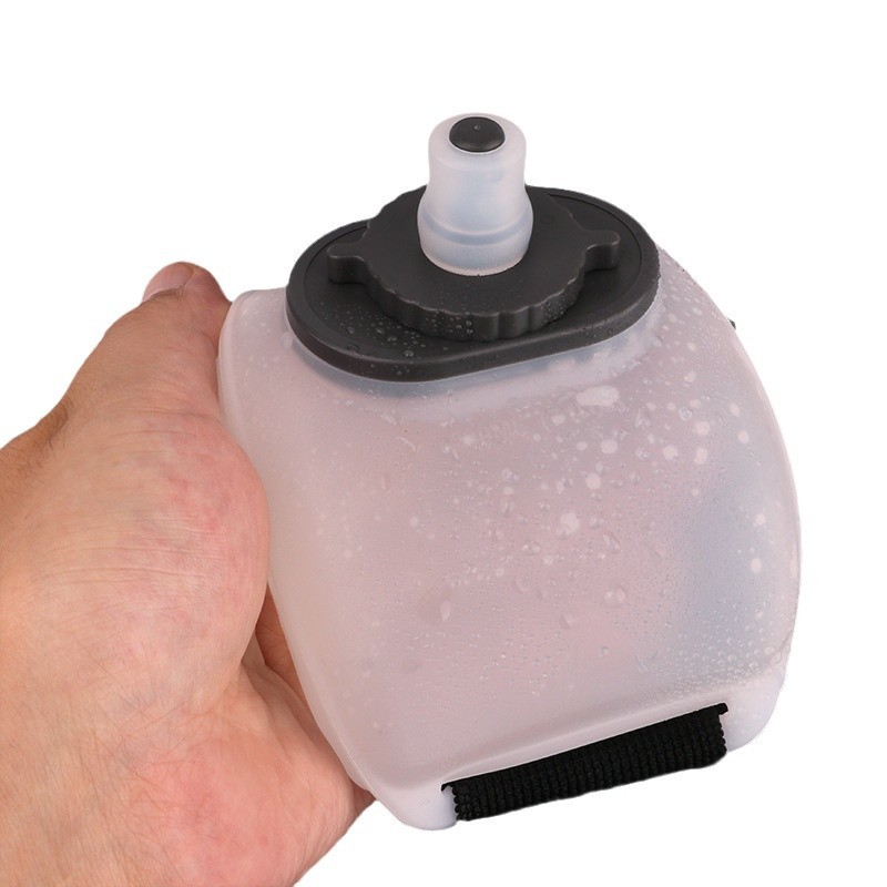 Portable Wrist Water Bottle 200ml – BPA-Free Silicone Sports Kettle for Running, Cycling & Hiking 5 Portable Wrist Water Bottle 200ml – BPA-Free Silicone Sports Kettle for Running, Cycling & Hiking - Image 5