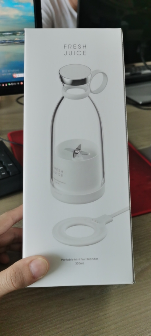 Portable Electric Blender | 350ml USB Rechargeable Juicer