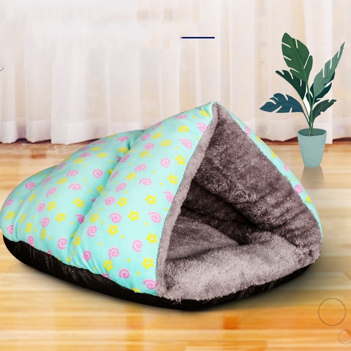 Triangle Cat Sleeping Bag | Thermal Arctic Velvet Nest 7 Triangle Cat Sleeping Bag | Thermal Arctic Velvet Nest