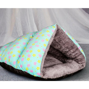 Triangle Cat Sleeping Bag | Thermal Arctic Velvet Nest 10 Triangle Cat Sleeping Bag | Thermal Arctic Velvet Nest